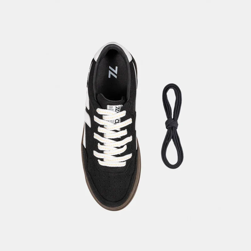 Baskets véganes suède Noir et semelle noire - Bêta B3 - Image 11