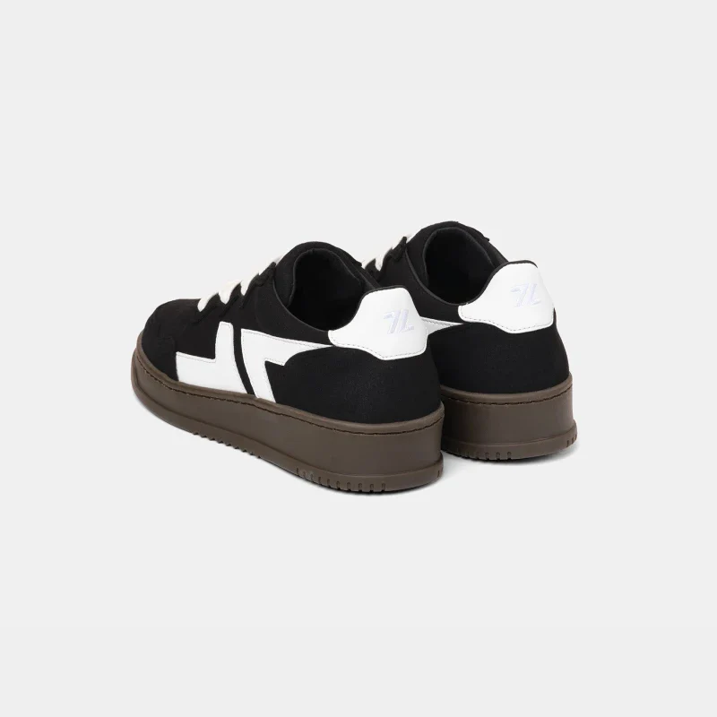 Baskets véganes suède Noir et semelle noire - Bêta B3 - Image 4