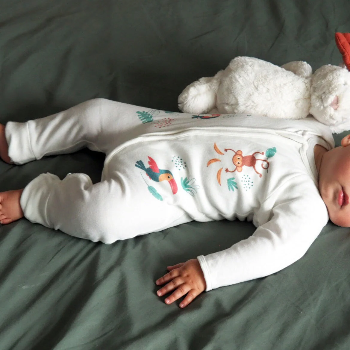 Pyjama unisexe pour bébé I "Pétillant comme un toucan" - Image 4